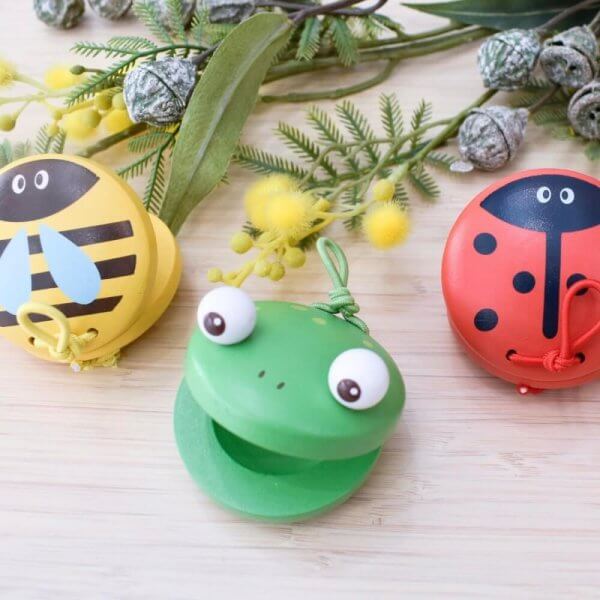 Wooden castanets spring time animals