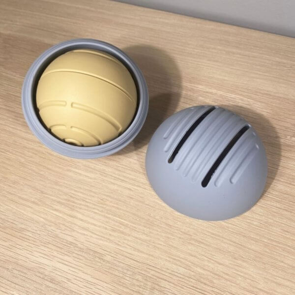Nuuroo pack of foru sensory balls in different sized