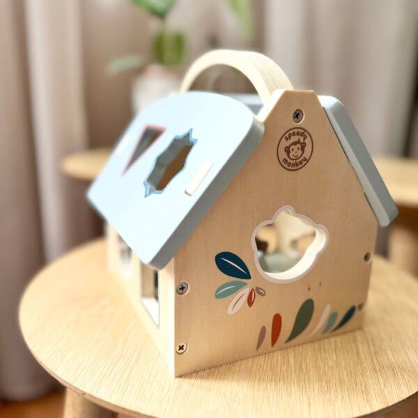Speedy monkey house wooden shape sorter